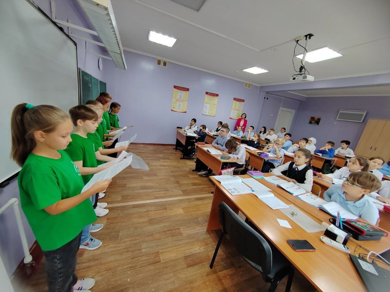 В рамках Всероссийского экологического субботника &amp;quot;Зелёная Россия&amp;quot; в школе продолжаются мероприятия.