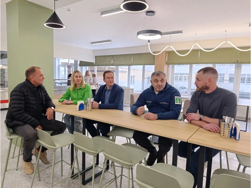 Открываемся завтра!.