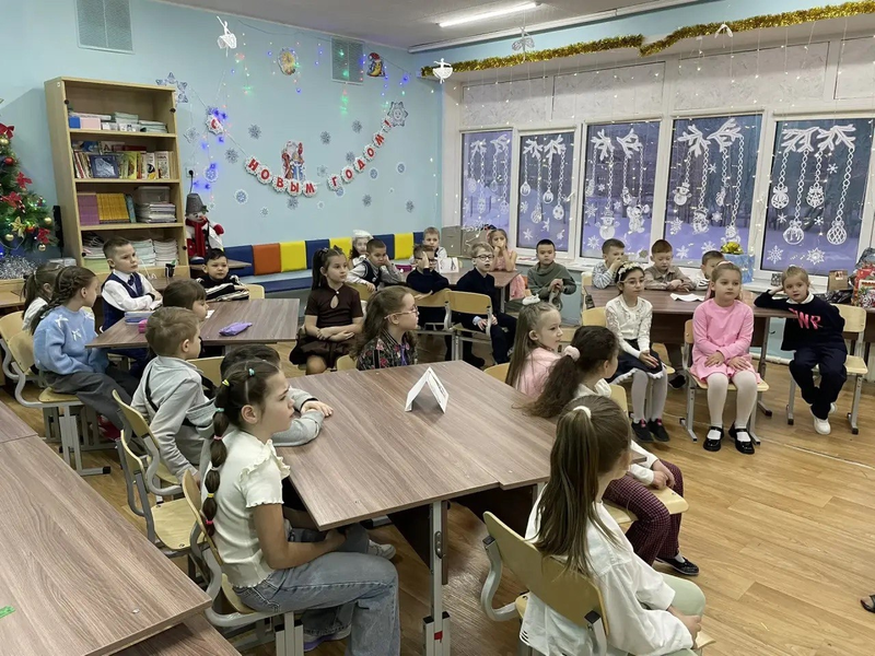 Новый год - самый любимый праздник, наполненный волшебством, сюрпризами и подарками..