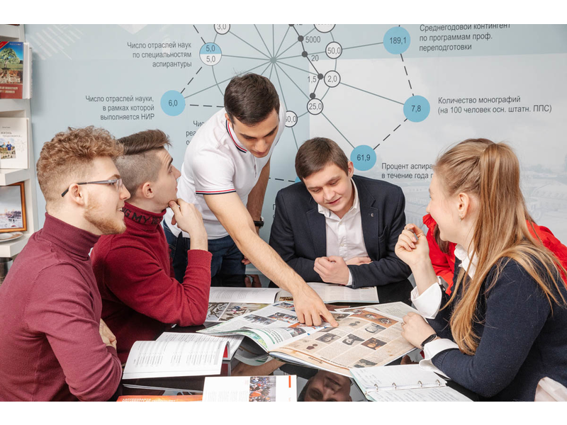 УВАЖАЕМЫЕ АБИТУРИЕНТЫ! УВАЖАЕМЫЕ АБИТУРИЕНТЫ!.