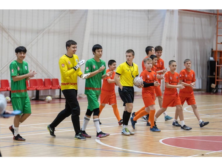 23 декабря 2023 года состоялись финальные матчи Усинской футбольной лиги красной группы..