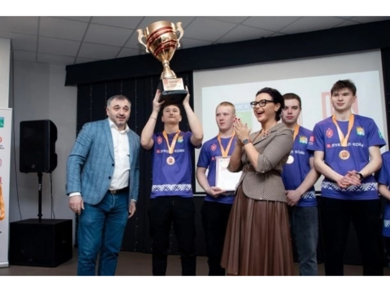 Победителем сельского этапа «Усинской футбольной лиги» стала команда из Усть-Усы.