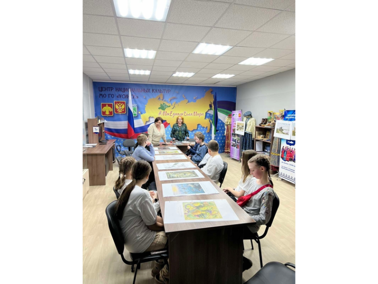 16 марта, учащиеся 5 в классе побывали в Центре национальных культур г. Усинска..